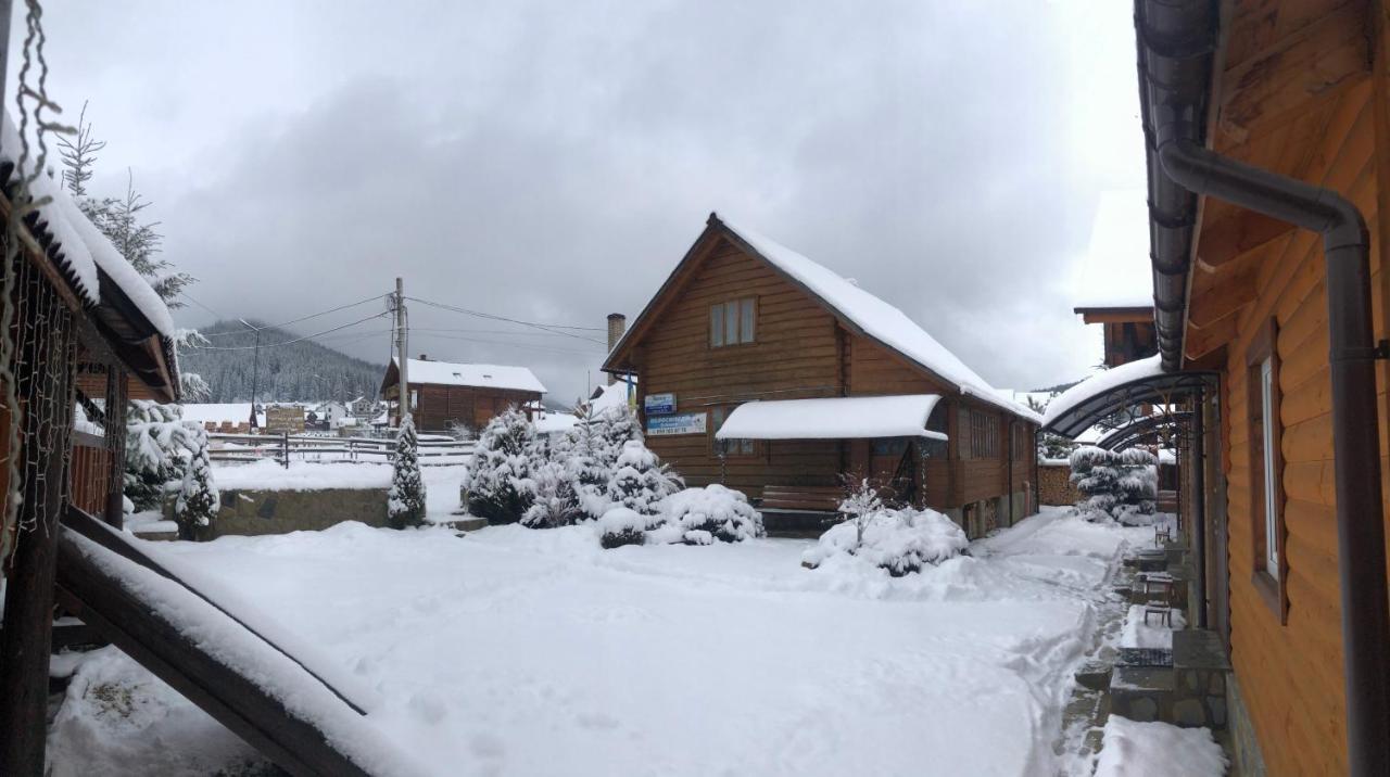 Guest House Kaspiy Bukovel Exterior foto