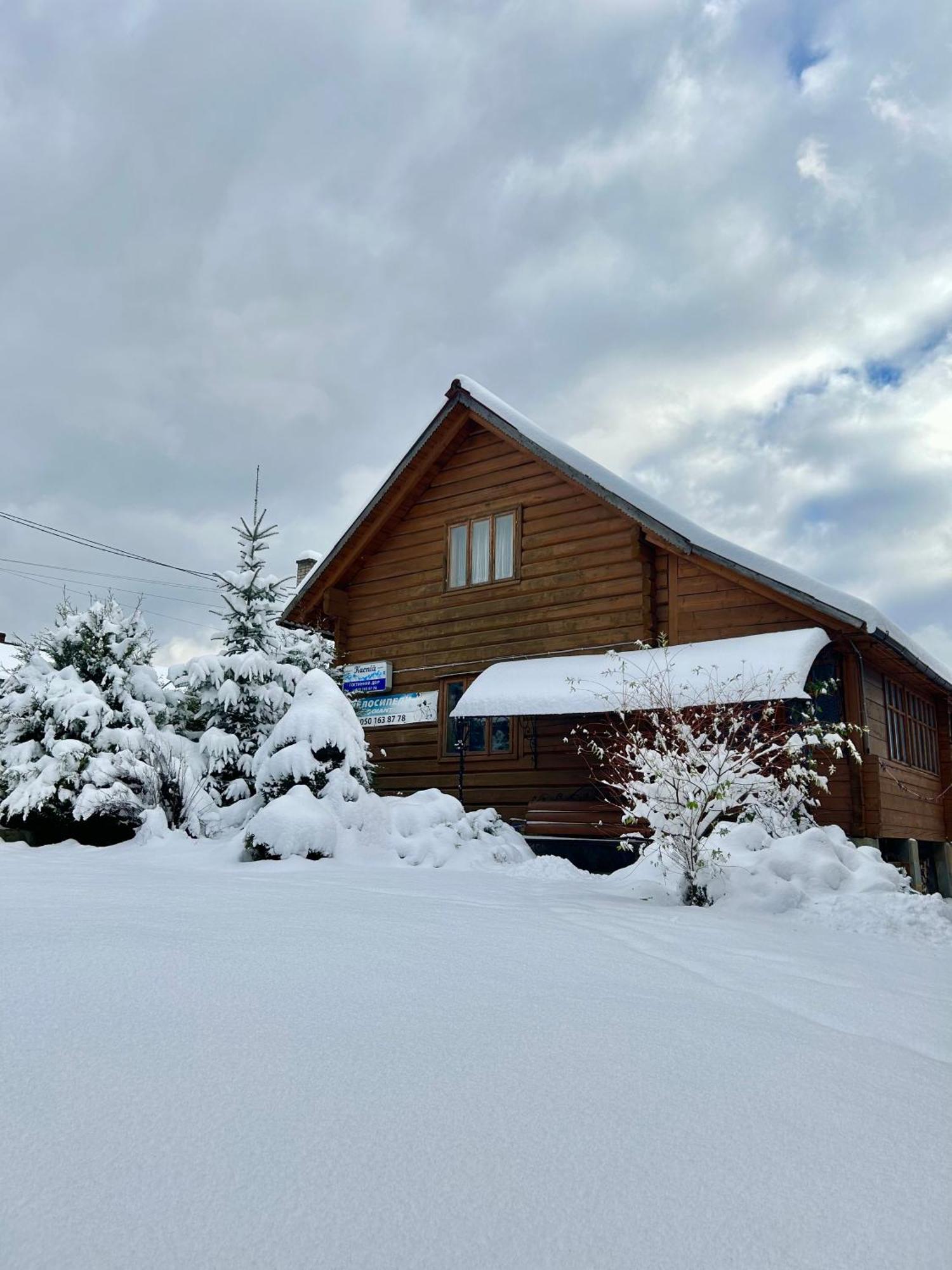 Guest House Kaspiy Bukovel Exterior foto